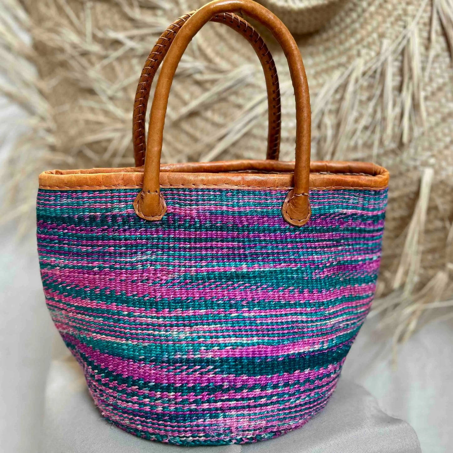Zuri sisal paars mini tote bag Wild and Free the store